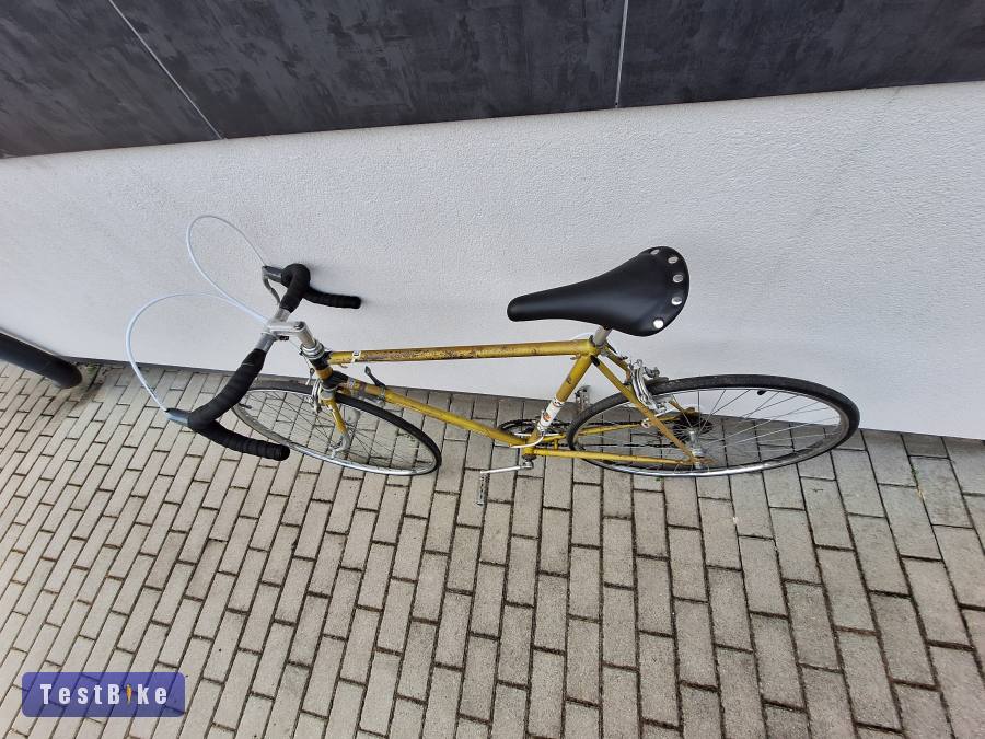 Peugeot országúti 28-as felújítva