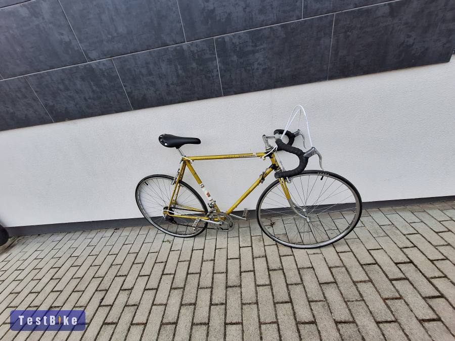 Peugeot országúti 28-s felújítva