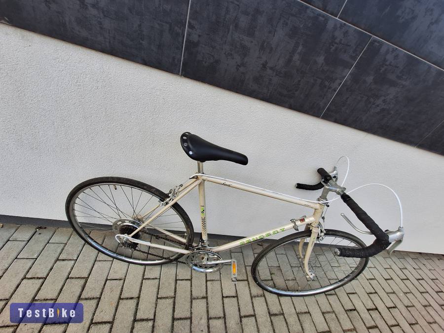 Peugeot országúti 28-s felújítva