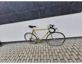 Peugeot országĂşti 28-as felĂşjĂtva országĂşti