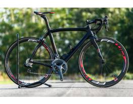 Pinarello Dogma 2 Di2 (55) full karbon országúti kerékpár