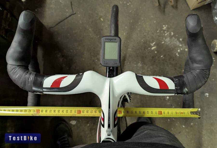 Pinarello Most Talon karbon kormány - 400 x 130 mm fehér