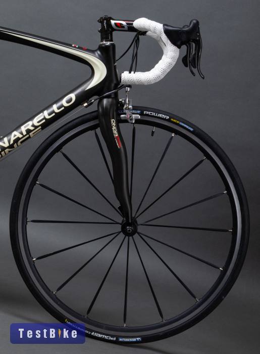 Pinarello Prince (545) full karbon országúti kerékpár