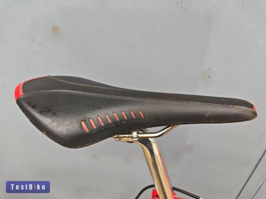 Pinarello Vuelta országúti kerékpár eladó 
