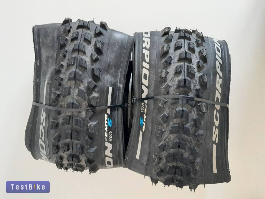 Pirelli Scorpion E-MTB Soft Terrain HyperWall 29x2.6"