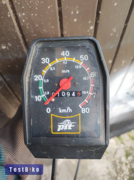 Pit 80 retro sebességmérő 