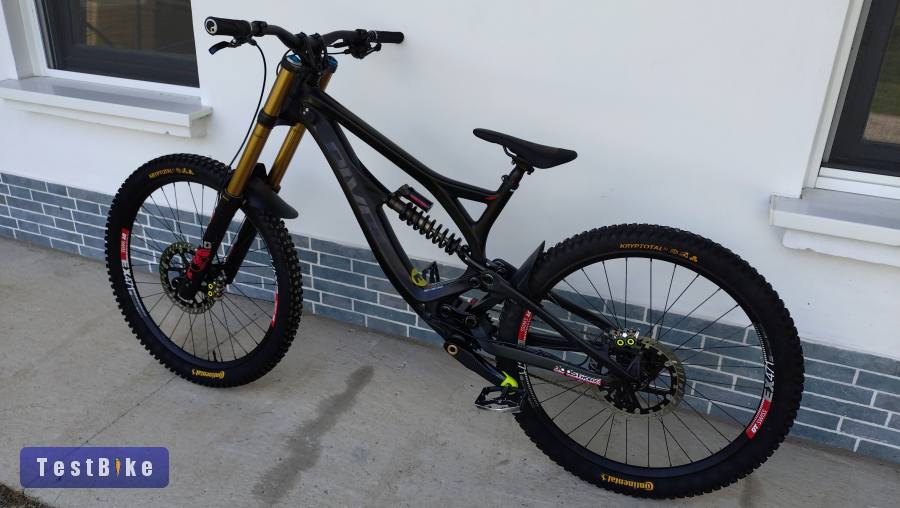 Pivot Phoenix DH L Méret