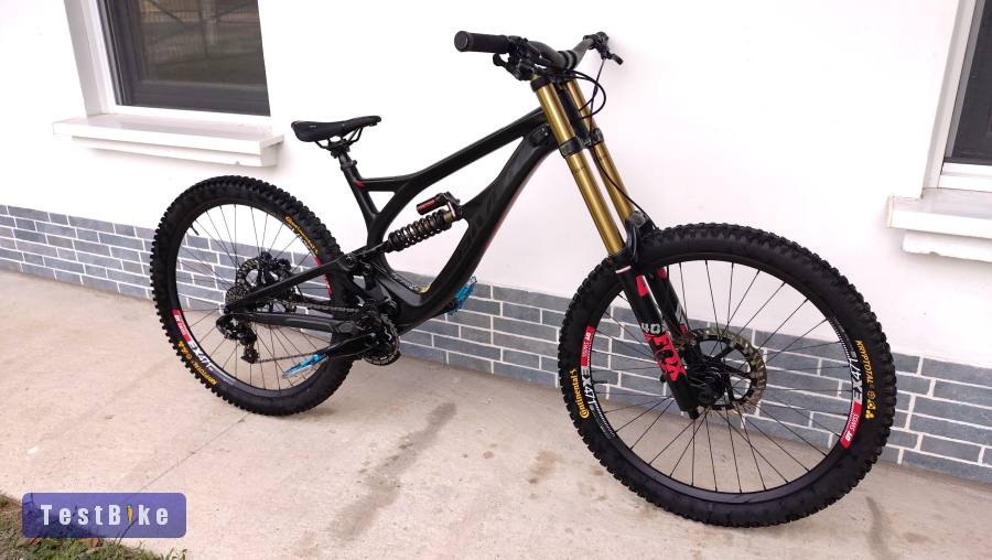 Pivot Phoenix DH L Méret