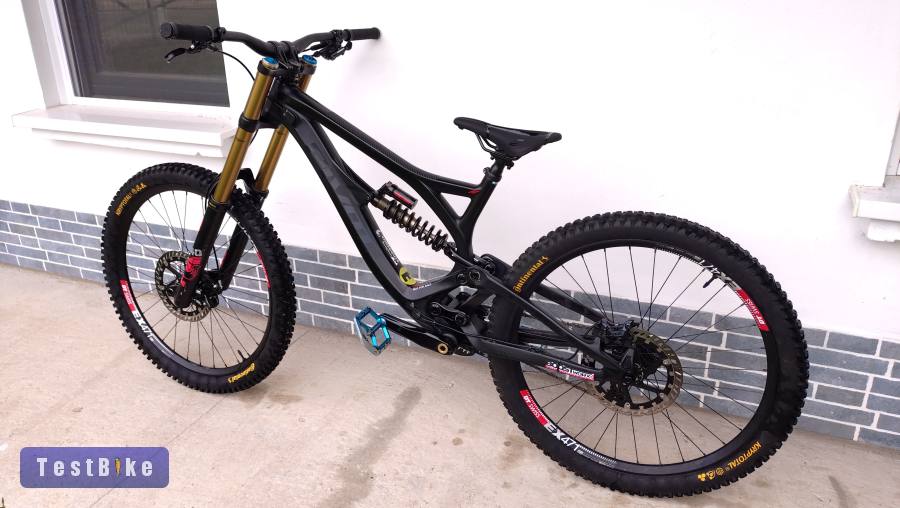 Pivot Phoenix DH L Méret