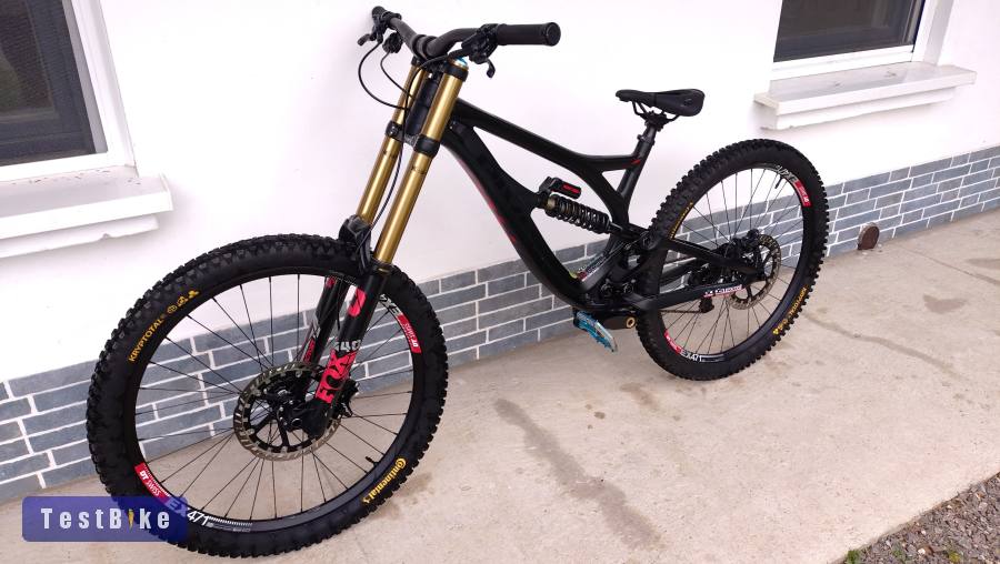 Pivot Phoenix DH L Méret