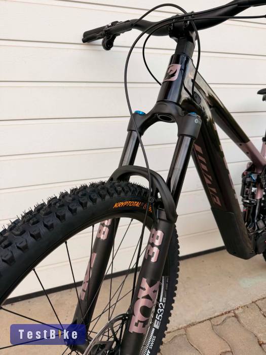 Pivot shuttle ampd