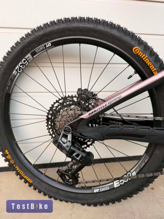 Pivot shuttle ampd