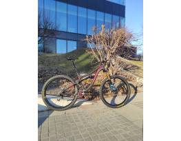 Pivot Switchblade 29" Carbon