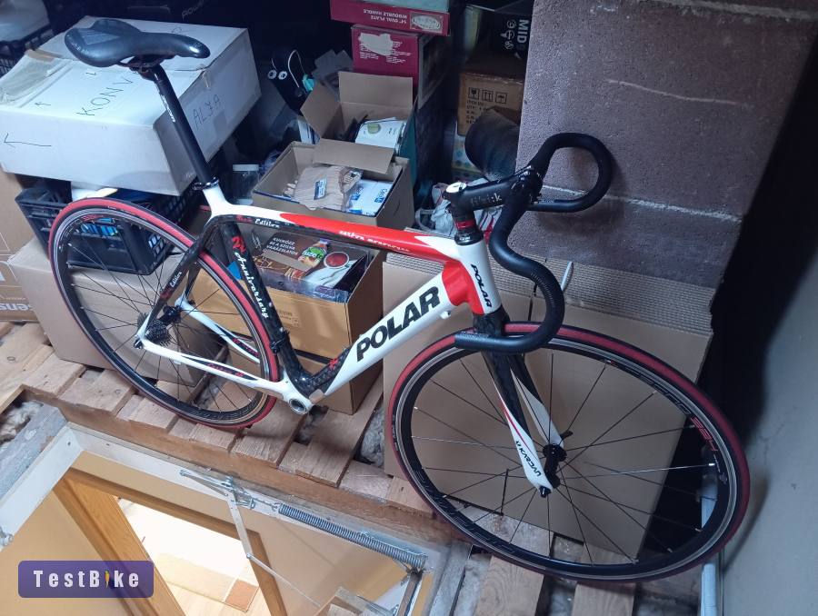 Polar országúti váz- és kerékszett 