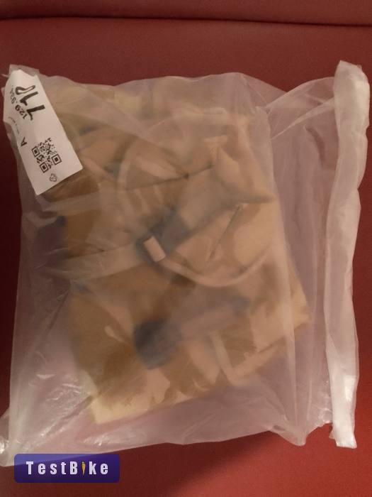 Új Praktikus Tárolózseb