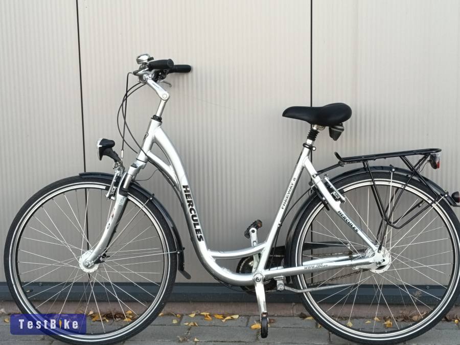 Prémium Hercules Freeway 8 mélyvázas trekking kerékpár 57 cm-es