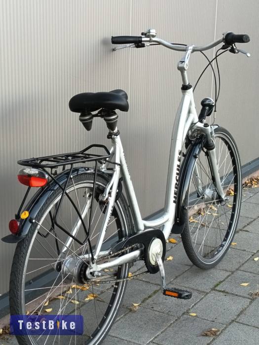 Prémium Hercules Freeway 8 mélyvázas trekking kerékpár 57 cm-es