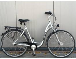 Prémium Hercules Freeway 8 mélyvázas trekking kerékpár 57 cm-es