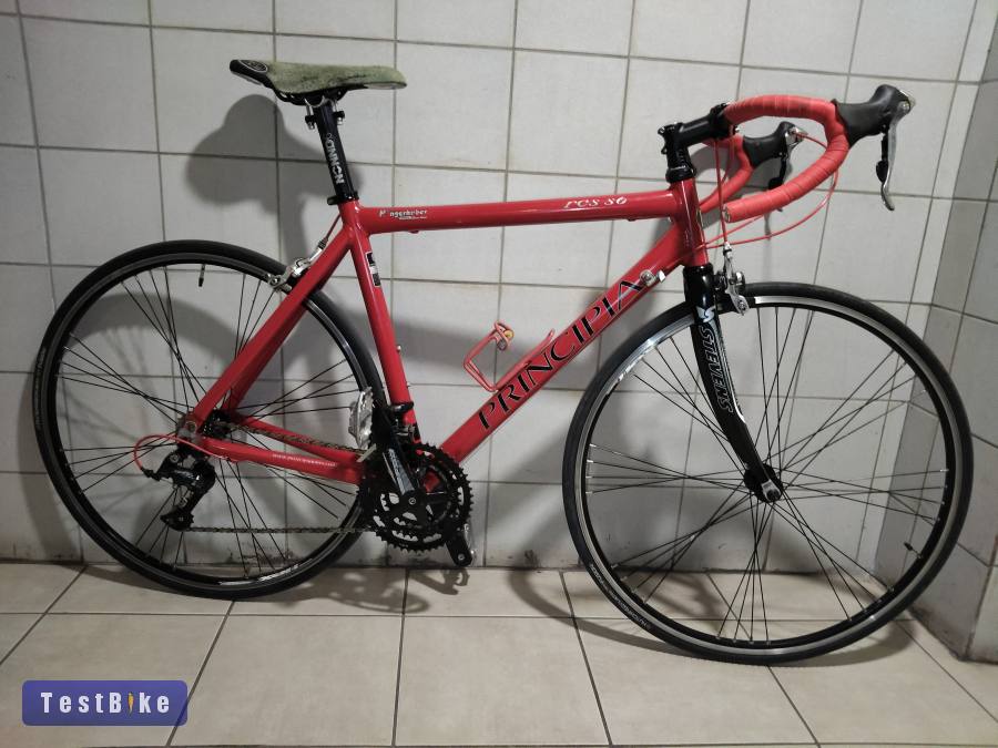 Principia országúti kerékpár ,ez már fix ár...