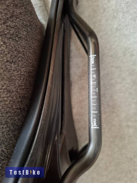 Pro Falcon carbon nyerg