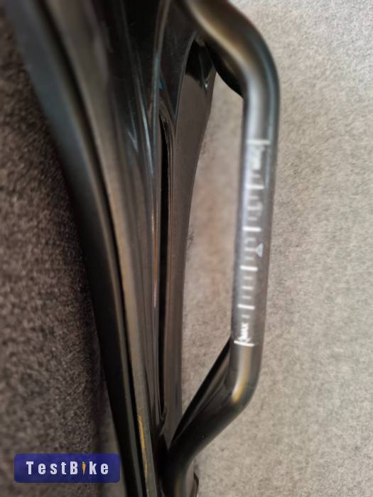 Pro Falcon carbon nyerg