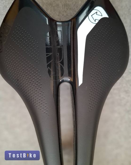 Pro Falcon carbon nyerg