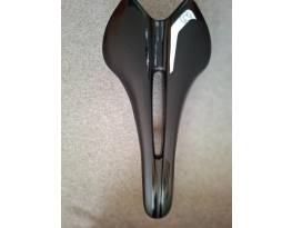 Pro Falcon carbon nyerg