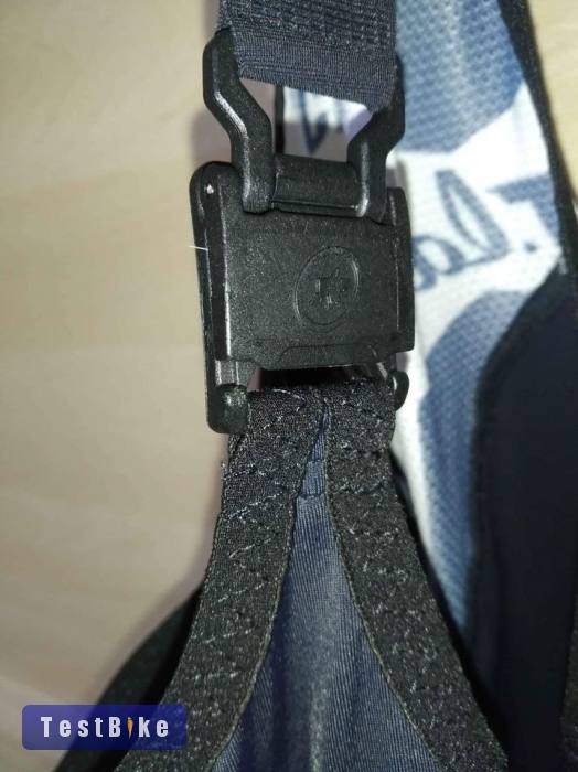 Profi női kerékpáros nadrág. Assos Méret: M