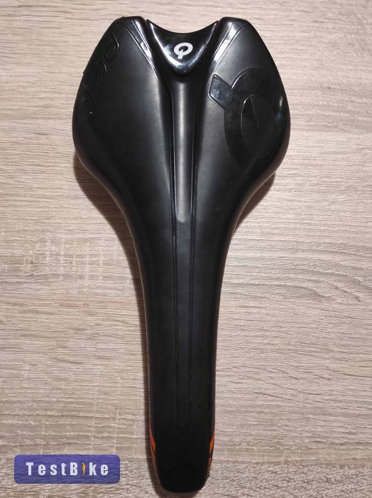 Prologo karbon nyereg