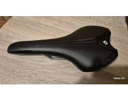 Prologó zero II orszagúti nyereg