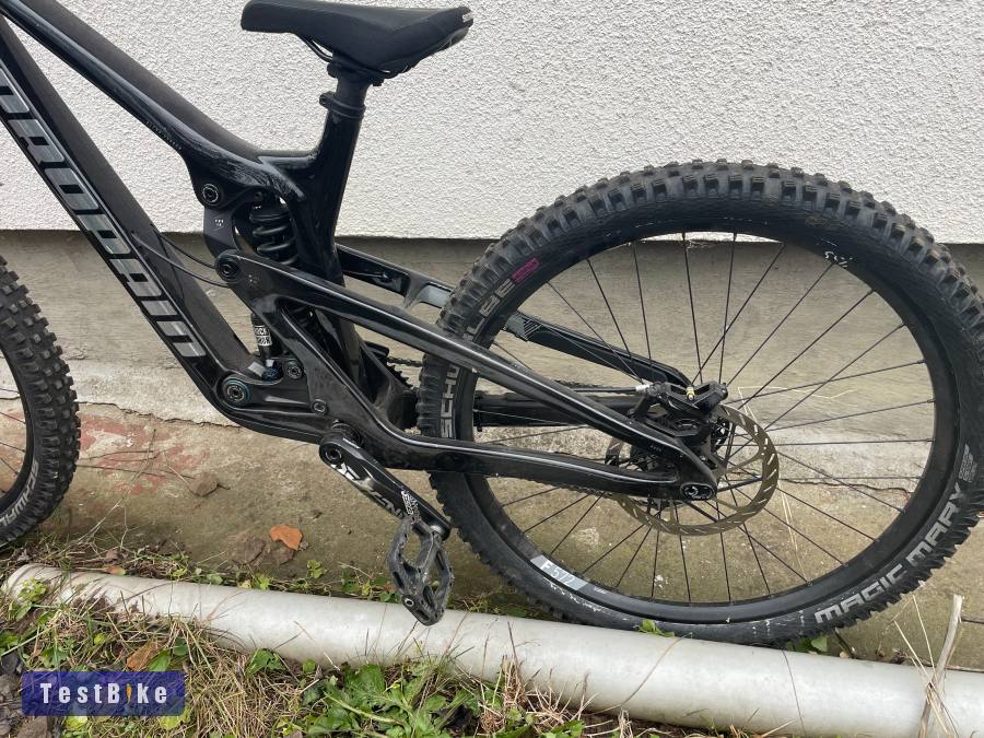 Propain Rage CF M mullet downhill kerékpár