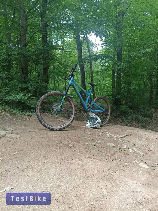 Felújított Propain TowFace Pro10