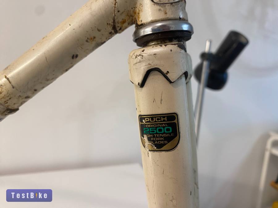 Puch országúti fixi kerékpár váz