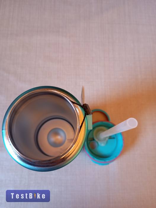 Quokka sportkupakos, rozsdamentes acél kulacs 600 ml