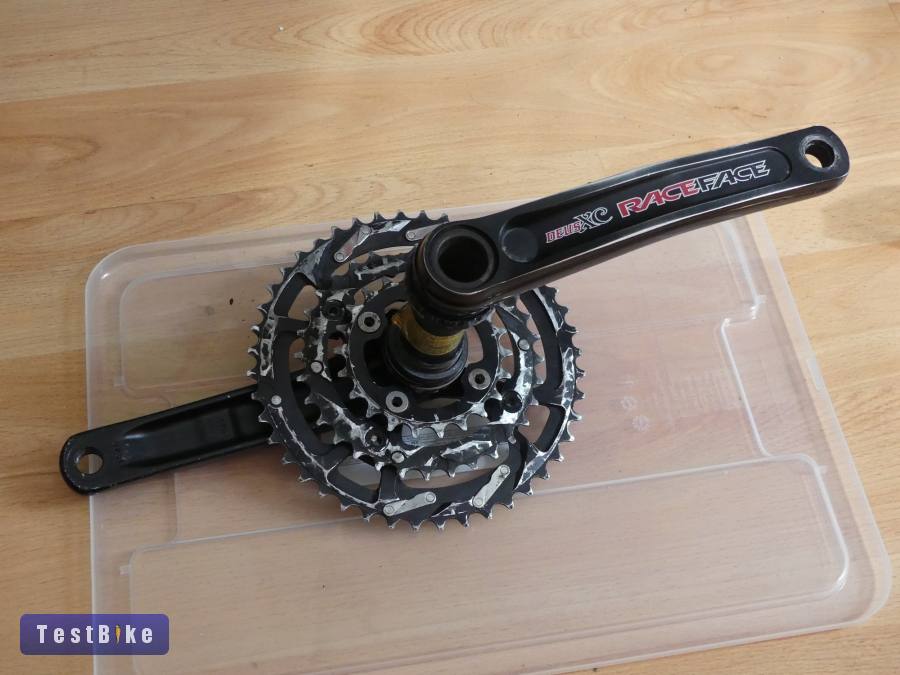 RACE FACE, SRAM hajtóművek csapággyal
