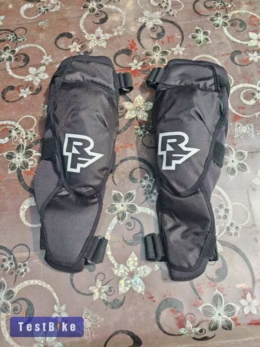 Race Face Ambush Leg Protector
