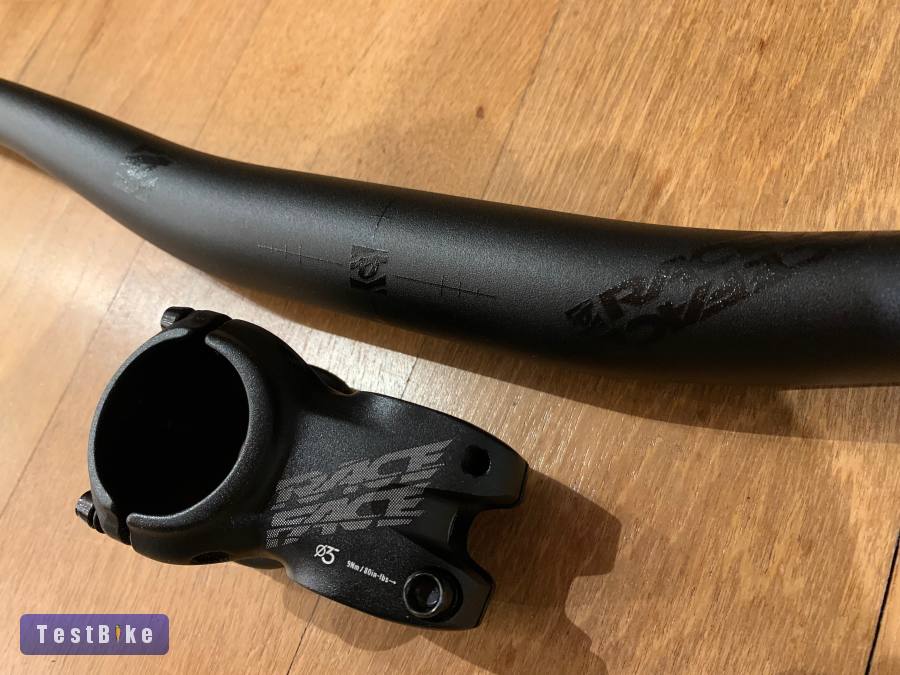 Race Face Chester 40mm stucni és Ride 760mm kormány