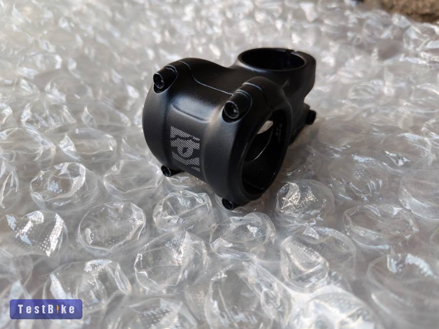 Race Face Chester stucni 