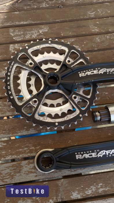 Race Face Evolve XC 175 mm isis mtb hajtókar