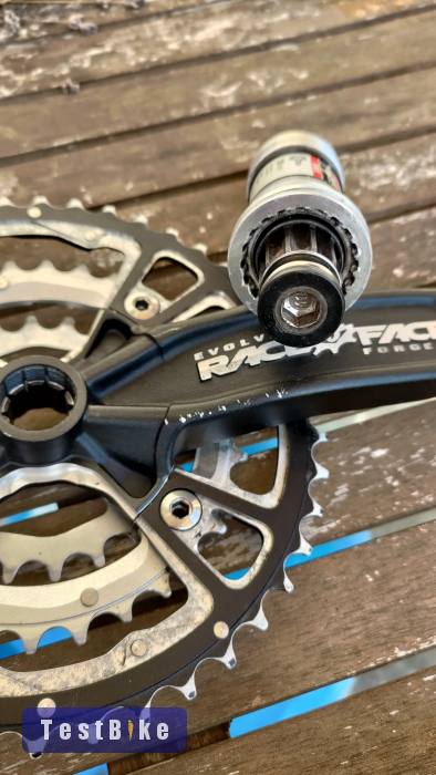 Race Face Evolve XC 175 mm isis mtb hajtókar