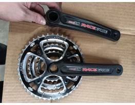 Race Face integrált hajltómű 3x9 hajtókar