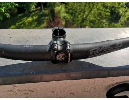 Raceface kormány és kormányszár