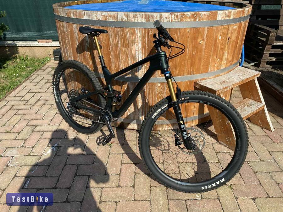 Radon Skeen Trail CF 10.0 HD – 50 km-es, Új állapot