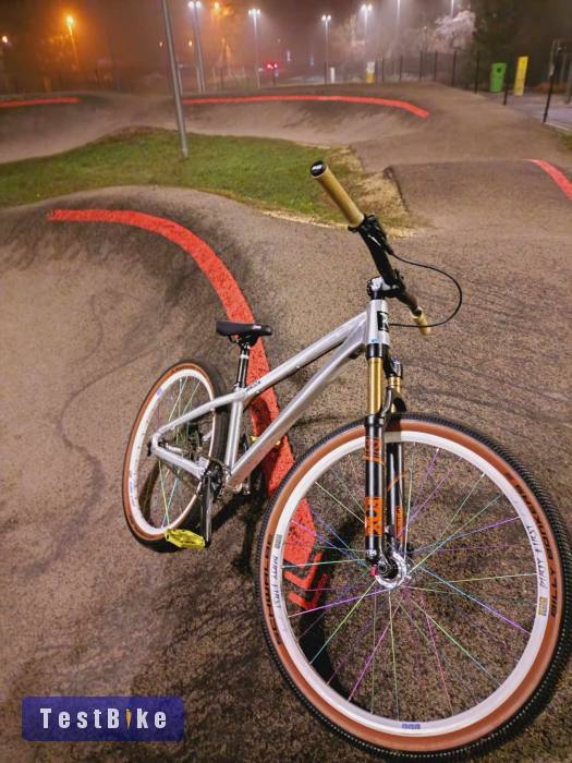 Radon Slush Dream Build Dirt Jump