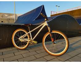 Radon Slush Dream Build Dirt Jump 