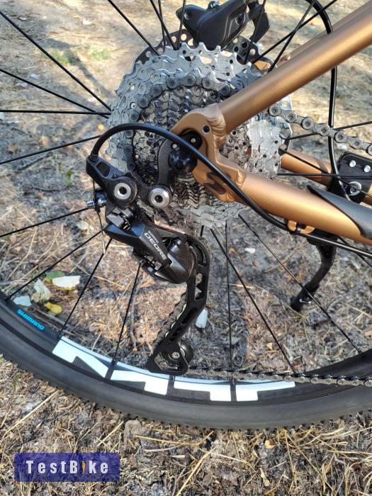 Radon ZR Team hibrid (mtb váz, trekking teleszkóp)