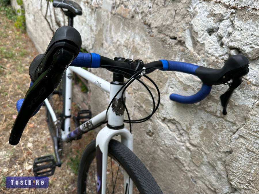 Ragley trig gravel bringa M es méretben