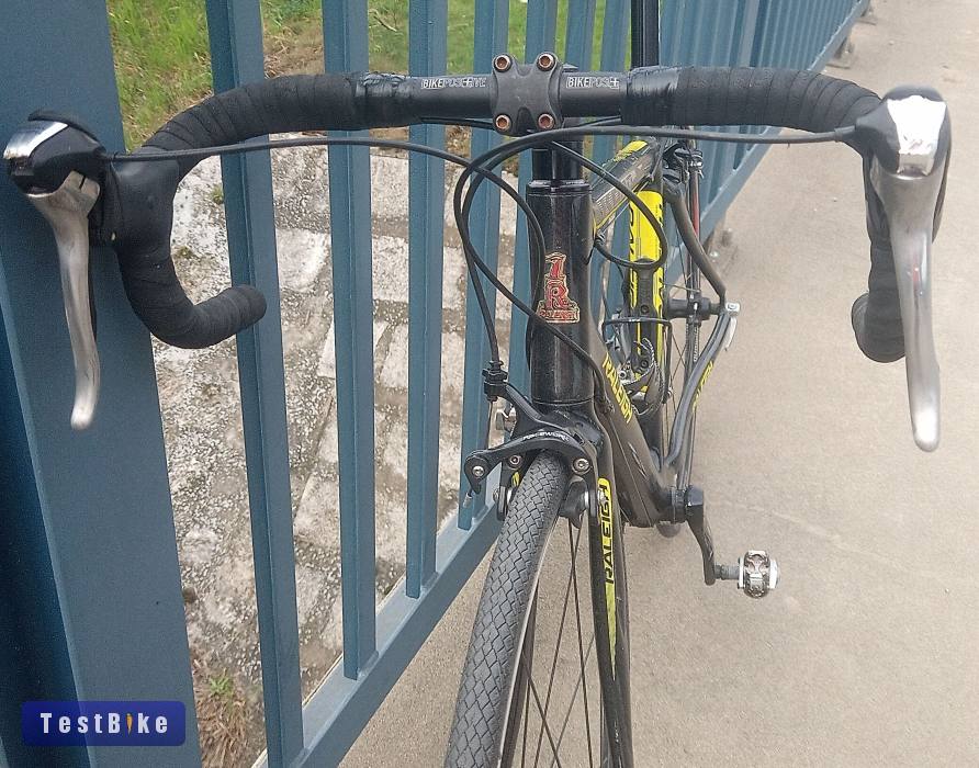 Raleight karbon vázas országúti versenybicikli