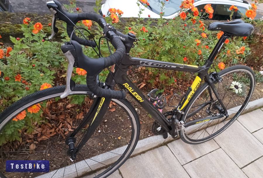 Raleight karbon vázas országúti versenybicikli