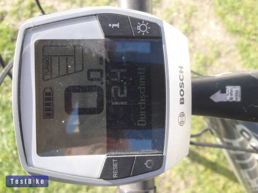 Rásegítőmotoros trekking kerékpár